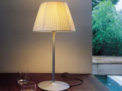Romeo Soft Table