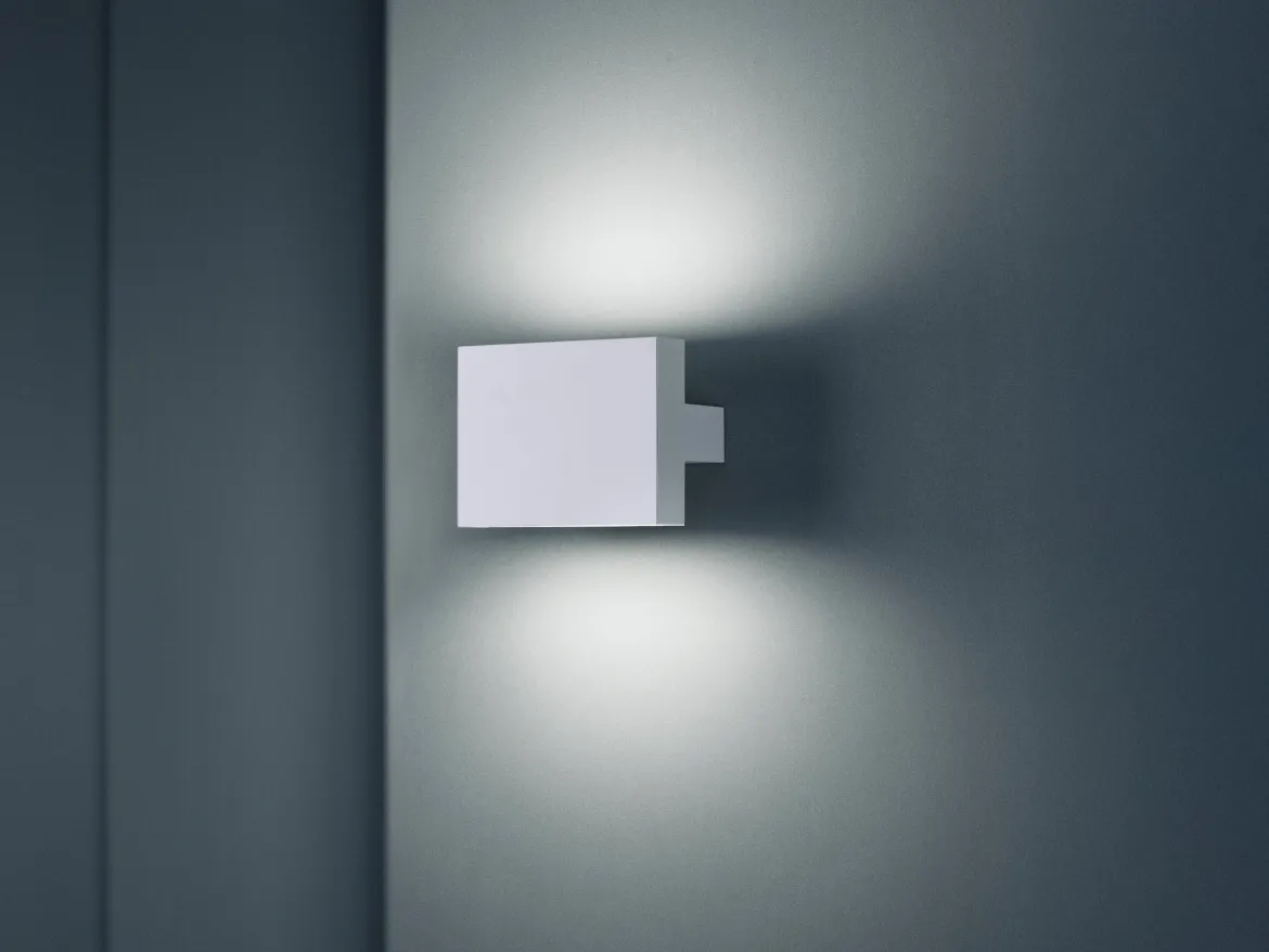 Tight Light