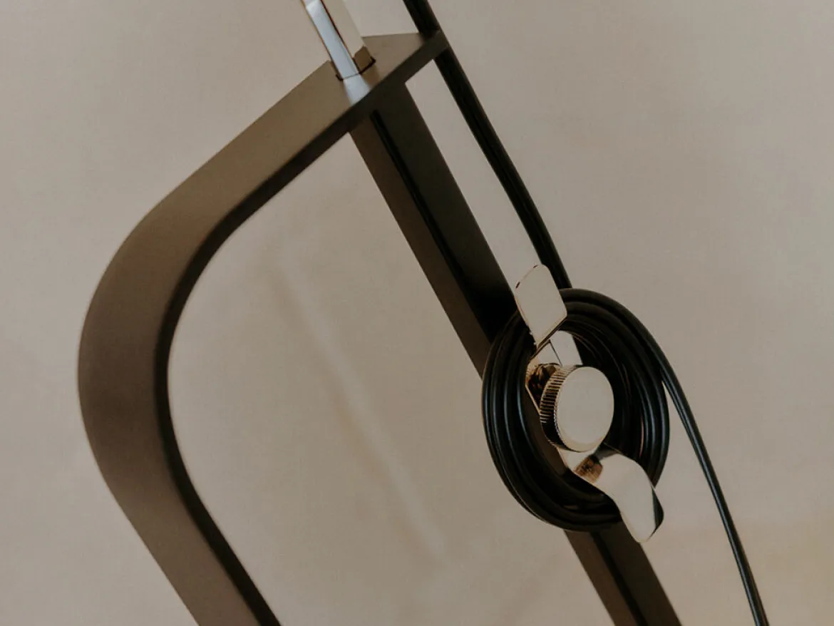 Toio Limited Edition Matte Black